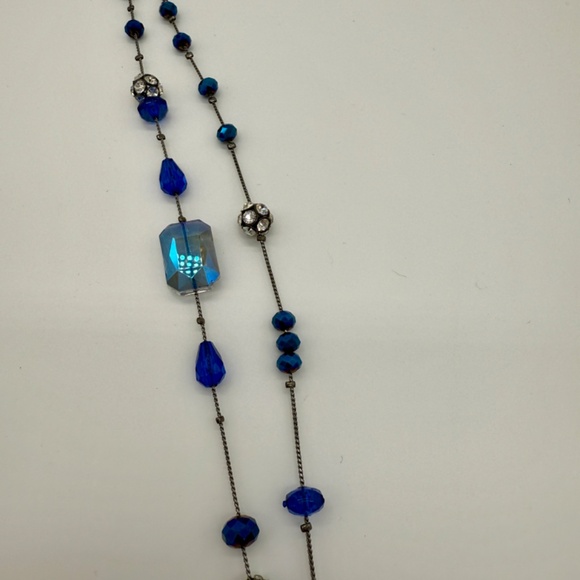 Bead and Crystals Necklace Blue & Antiqued Gold Tone Chain New With Tags & Box - Picture 6 of 8